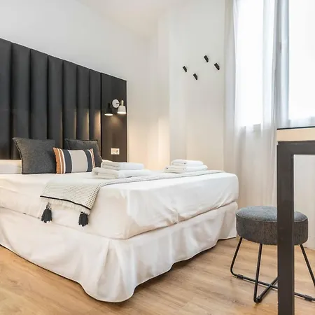 Lejlighed Inviting Duplex In Front Of Picasso Museum By Rems