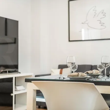 Inviting Duplex In Front Of Picasso Museum By Rems Lejlighed *