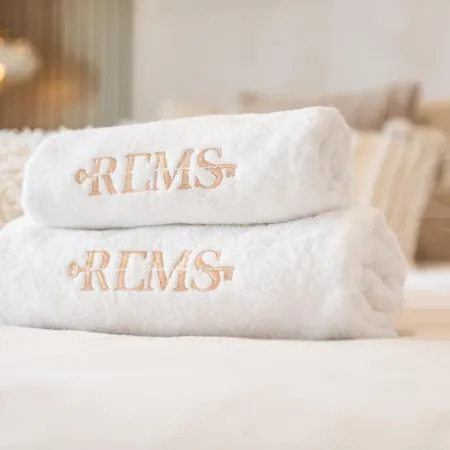 White & Black Picasso-inspired Rems